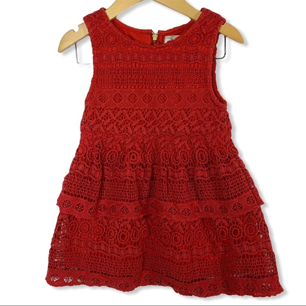 Peek red sleeveless‎ crochet lace tiered dress